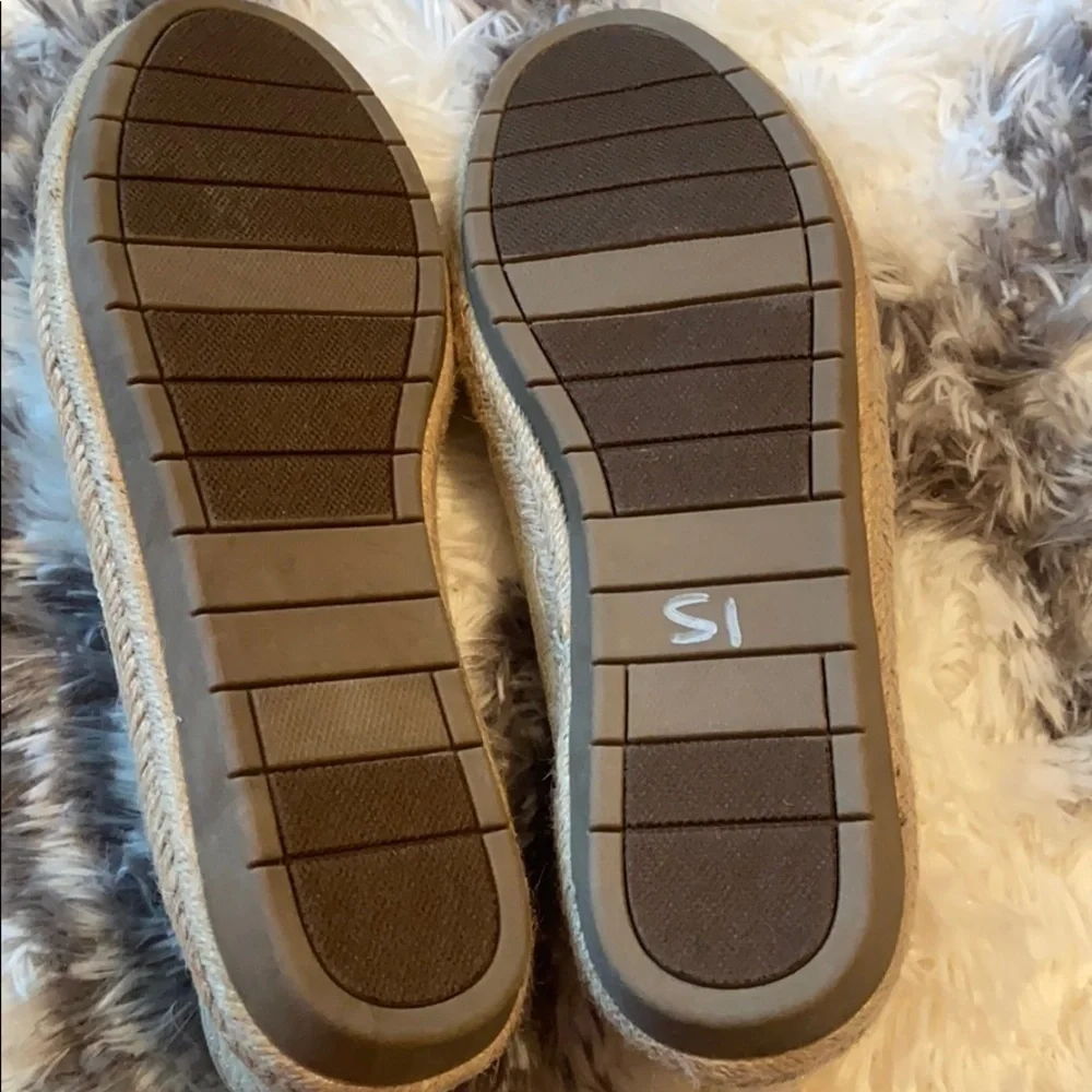 🌼 Super cute espadrilles 🌼​